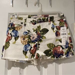 *BRAND NEW* Tinseltown - Floral Jean Shorts